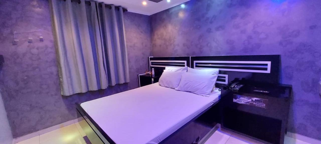 Motel Royal São Paulo Buitenkant foto
